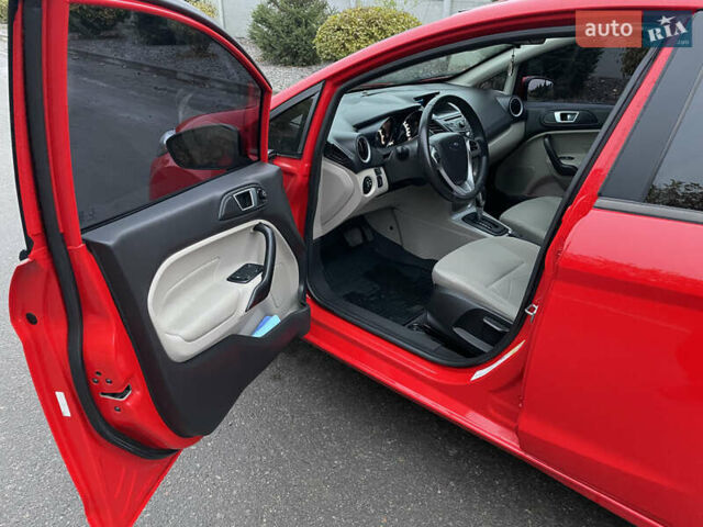 Красный Форд Фиеста, объемом двигателя 1.6 л и пробегом 127 тыс. км за 8000 $, фото 10 на Automoto.ua