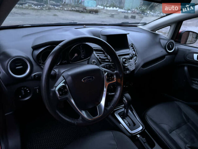 Червоний Форд Фієста, об'ємом двигуна 1.6 л та пробігом 104 тис. км за 7500 $, фото 23 на Automoto.ua