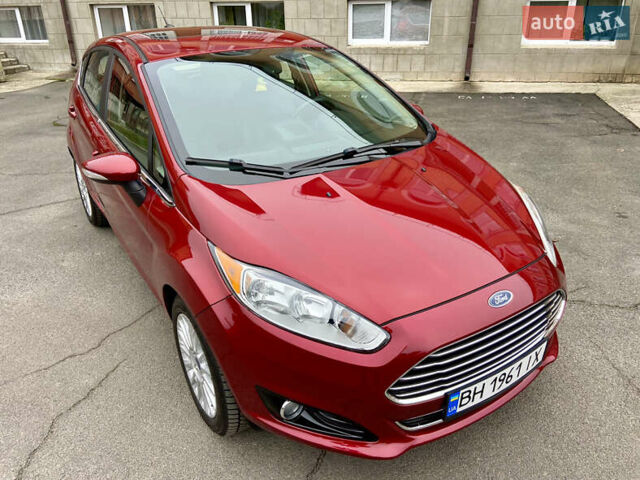 Червоний Форд Фієста, об'ємом двигуна 1.6 л та пробігом 7 тис. км за 9150 $, фото 16 на Automoto.ua
