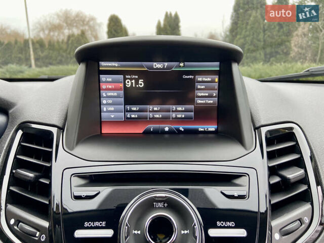 Червоний Форд Фієста, об'ємом двигуна 1.6 л та пробігом 7 тис. км за 9150 $, фото 76 на Automoto.ua