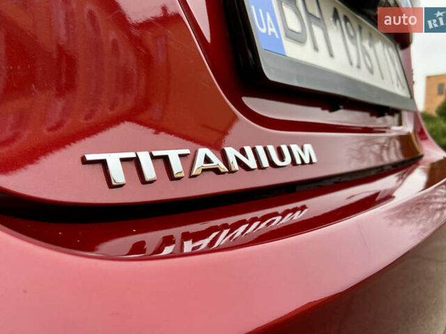 Червоний Форд Фієста, об'ємом двигуна 1.6 л та пробігом 7 тис. км за 9150 $, фото 36 на Automoto.ua