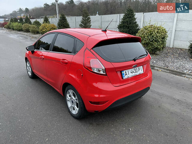 Красный Форд Фиеста, объемом двигателя 1.6 л и пробегом 127 тыс. км за 8000 $, фото 4 на Automoto.ua