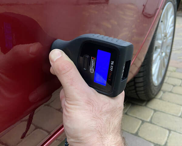 Червоний Форд Фієста, об'ємом двигуна 1.6 л та пробігом 7 тис. км за 9150 $, фото 109 на Automoto.ua