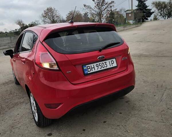 Красный Форд Фиеста, объемом двигателя 1.6 л и пробегом 204 тыс. км за 7500 $, фото 4 на Automoto.ua