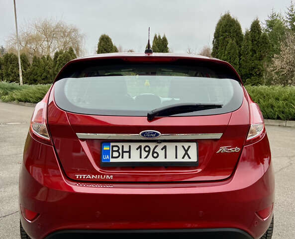 Червоний Форд Фієста, об'ємом двигуна 1.6 л та пробігом 7 тис. км за 9150 $, фото 24 на Automoto.ua