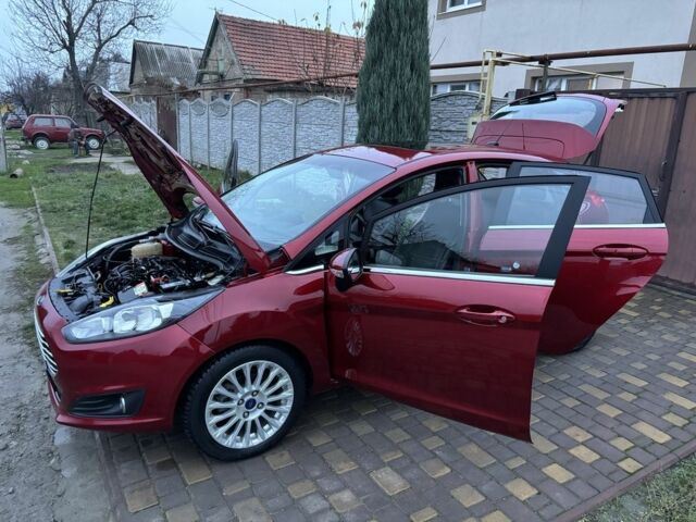 Червоний Форд Фієста, об'ємом двигуна 1.6 л та пробігом 104 тис. км за 7500 $, фото 7 на Automoto.ua