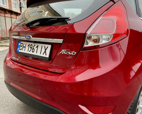 Червоний Форд Фієста, об'ємом двигуна 1.6 л та пробігом 7 тис. км за 9150 $, фото 27 на Automoto.ua