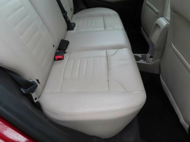 Червоний Форд Фієста, об'ємом двигуна 1.6 л та пробігом 77 тис. км за 4800 $, фото 11 на Automoto.ua