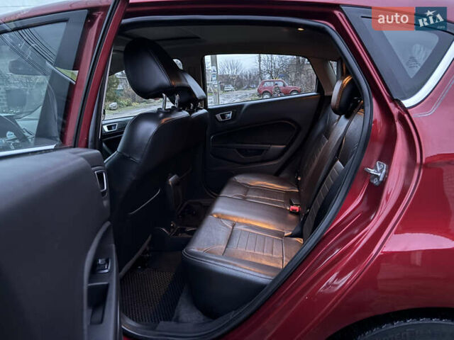 Червоний Форд Фієста, об'ємом двигуна 1.6 л та пробігом 104 тис. км за 7500 $, фото 25 на Automoto.ua