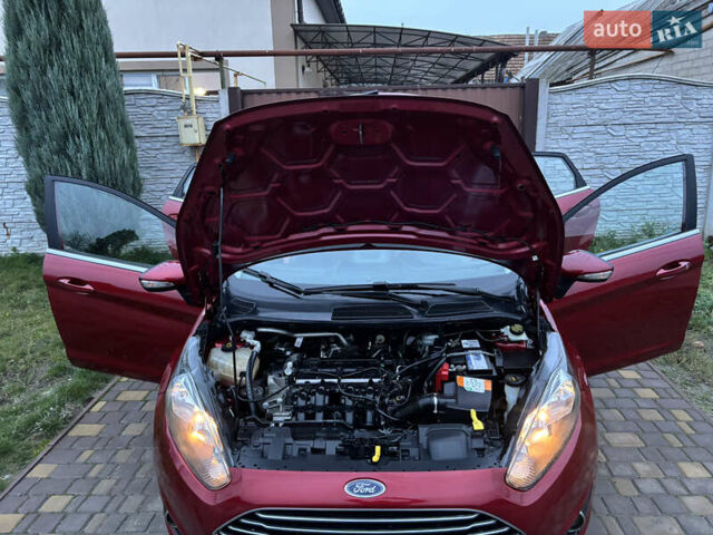 Червоний Форд Фієста, об'ємом двигуна 1.6 л та пробігом 104 тис. км за 7500 $, фото 10 на Automoto.ua