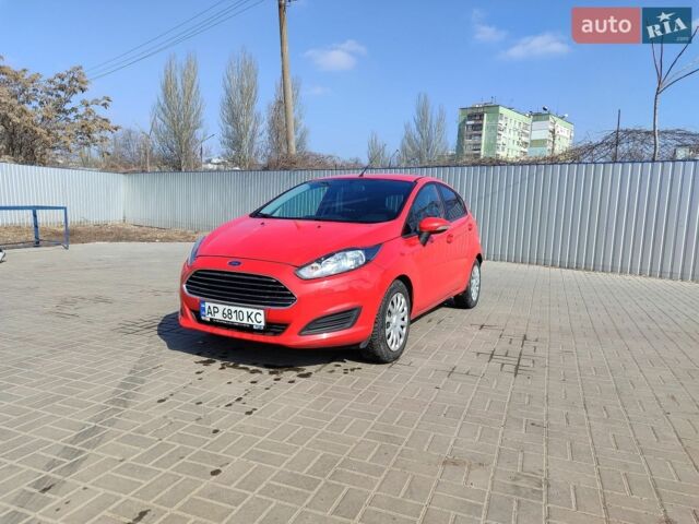 Красный Форд Фиеста, объемом двигателя 1 л и пробегом 77 тыс. км за 7500 $, фото 9 на Automoto.ua