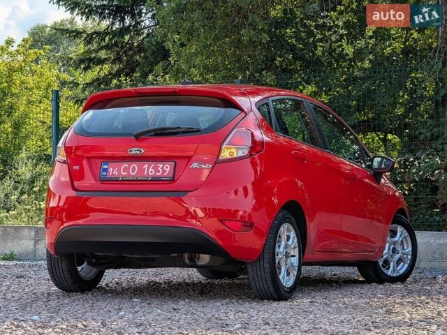 Красный Форд Фиеста, объемом двигателя 1.6 л и пробегом 156 тыс. км за 7250 $, фото 12 на Automoto.ua