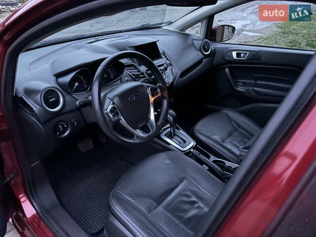 Червоний Форд Фієста, об'ємом двигуна 1.6 л та пробігом 104 тис. км за 7500 $, фото 21 на Automoto.ua