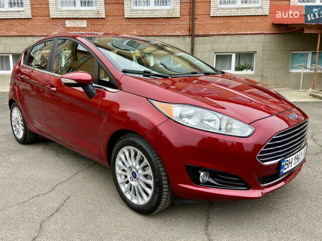 Червоний Форд Фієста, об'ємом двигуна 1.6 л та пробігом 7 тис. км за 9150 $, фото 14 на Automoto.ua
