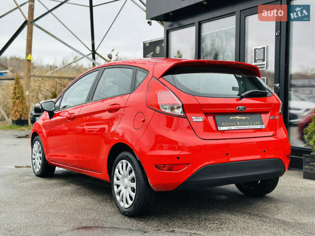 Красный Форд Фиеста, объемом двигателя 1 л и пробегом 56 тыс. км за 8800 $, фото 11 на Automoto.ua