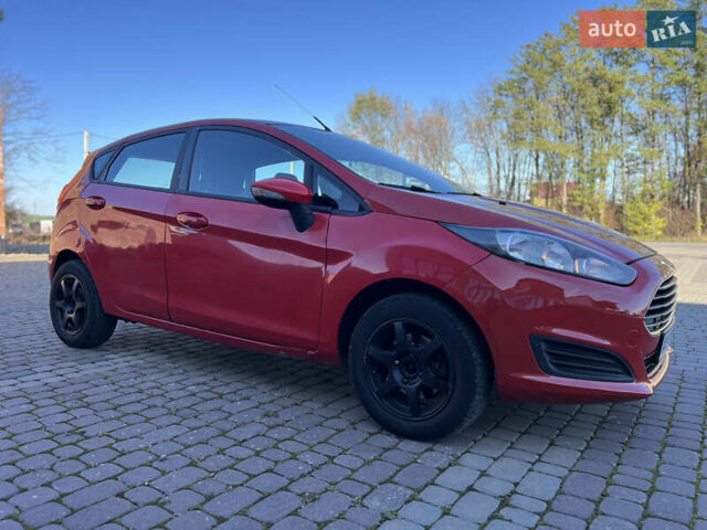 Форд Фієста 2016 у Снятине на Automoto.ua Червоний Форд Фієста, об'ємом двигуна 1.25 л та пробігом 200 тис. км за 3650 $, фото 8 на Automoto.ua