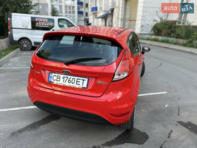 Червоний Форд Фієста, об'ємом двигуна 1 л та пробігом 68 тис. км за 8650 $, фото 9 на Automoto.ua