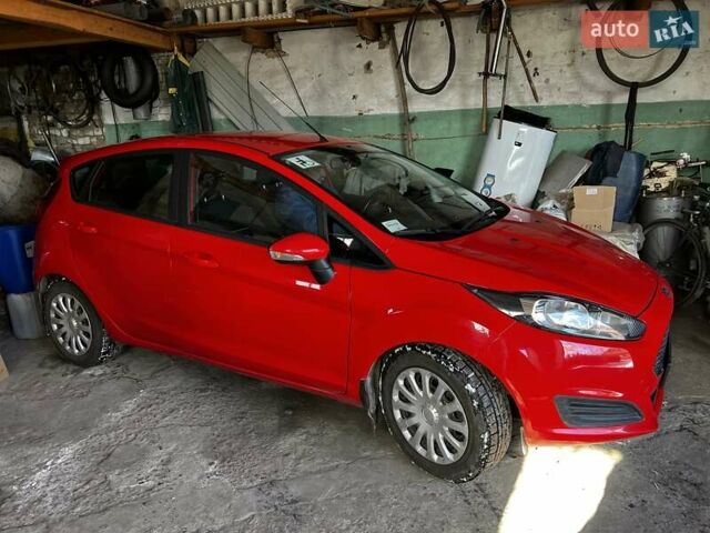 Красный Форд Фиеста, объемом двигателя 1.3 л и пробегом 115 тыс. км за 7500 $, фото 9 на Automoto.ua
