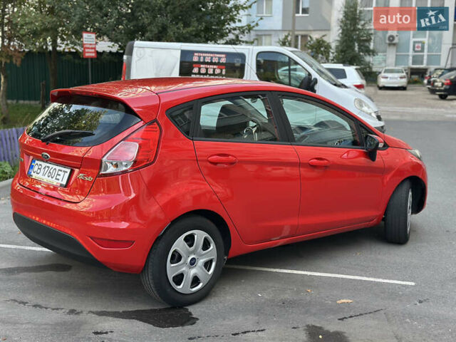Червоний Форд Фієста, об'ємом двигуна 1 л та пробігом 68 тис. км за 8650 $, фото 7 на Automoto.ua