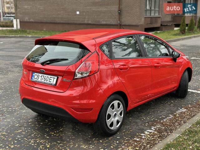 Красный Форд Фиеста, объемом двигателя 1 л и пробегом 70 тыс. км за 8500 $, фото 9 на Automoto.ua