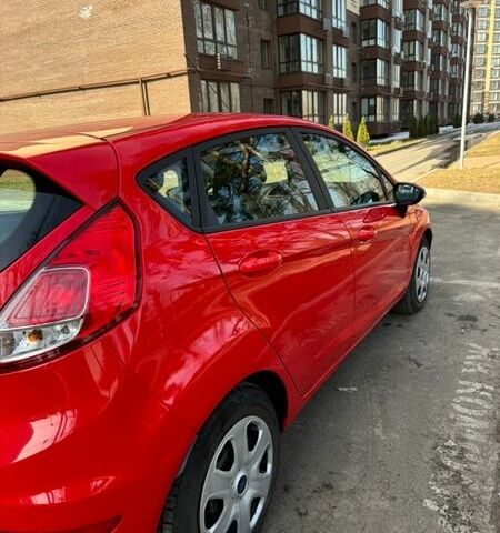 Червоний Форд Фієста, об'ємом двигуна 1 л та пробігом 72 тис. км за 8500 $, фото 2 на Automoto.ua