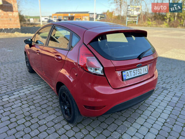 Форд Фієста 2016 у Снятине на Automoto.ua Червоний Форд Фієста, об'ємом двигуна 1.25 л та пробігом 200 тис. км за 3650 $, фото 3 на Automoto.ua
