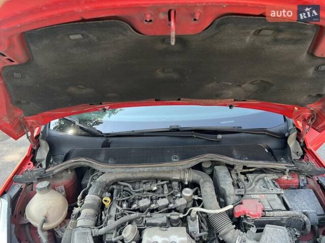 Форд Фиеста 2017 в Тернополе на Automoto.ua Красный Форд Фиеста, объемом двигателя 1 л и пробегом 113 тыс. км за 10300 $, фото 59 на Automoto.ua