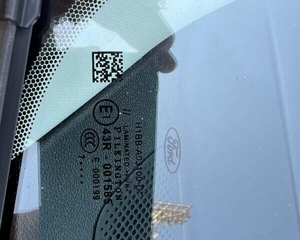 Форд Фиеста 2017 в Тернополе на Automoto.ua Красный Форд Фиеста, объемом двигателя 1 л и пробегом 113 тыс. км за 10300 $, фото 69 на Automoto.ua