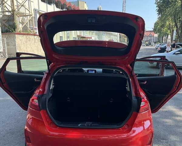 Форд Фиеста 2017 в Тернополе на Automoto.ua Красный Форд Фиеста, объемом двигателя 1 л и пробегом 113 тыс. км за 10300 $, фото 66 на Automoto.ua