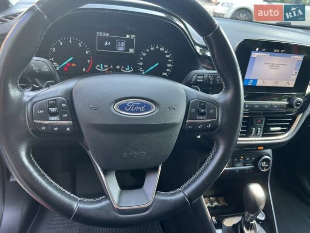 Форд Фиеста 2017 в Тернополе на Automoto.ua Красный Форд Фиеста, объемом двигателя 1 л и пробегом 113 тыс. км за 10300 $, фото 56 на Automoto.ua