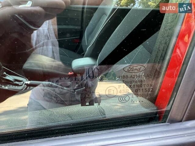 Форд Фиеста 2017 в Тернополе на Automoto.ua Красный Форд Фиеста, объемом двигателя 1 л и пробегом 113 тыс. км за 10300 $, фото 67 на Automoto.ua