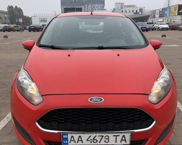 Красный Форд Фиеста, объемом двигателя 1.39 л и пробегом 128 тыс. км за 7950 $, фото 4 на Automoto.ua