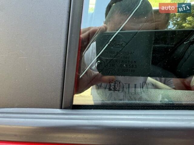 Форд Фиеста 2017 в Тернополе на Automoto.ua Красный Форд Фиеста, объемом двигателя 1 л и пробегом 113 тыс. км за 10300 $, фото 68 на Automoto.ua