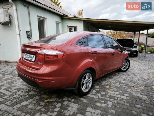 Красный Форд Фиеста, объемом двигателя 1.6 л и пробегом 113 тыс. км за 6900 $, фото 4 на Automoto.ua