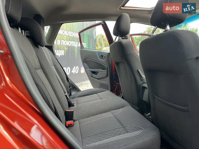 Красный Форд Фиеста, объемом двигателя 1.6 л и пробегом 105 тыс. км за 9400 $, фото 16 на Automoto.ua