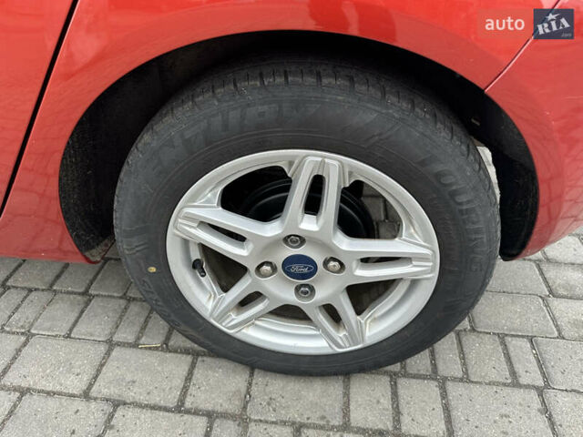 Красный Форд Фиеста, объемом двигателя 1.6 л и пробегом 189 тыс. км за 8999 $, фото 20 на Automoto.ua