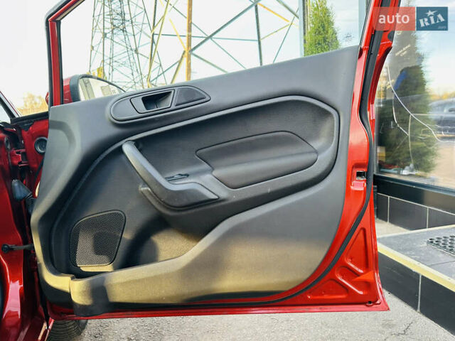 Форд Фиеста 2018 в Харькове на Automoto.ua Красный Форд Фиеста, объемом двигателя 1.57 л и пробегом 105 тыс. км за 9500 $, фото 24 на Automoto.ua