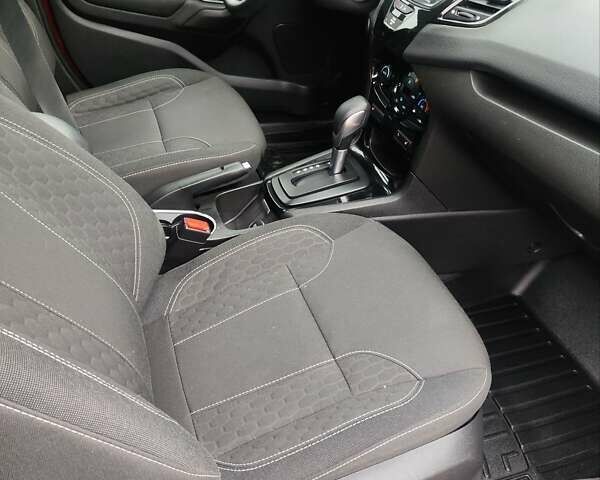 Красный Форд Фиеста, объемом двигателя 0 л и пробегом 70 тыс. км за 10500 $, фото 4 на Automoto.ua