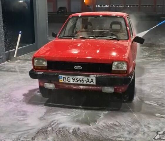 Красный Форд Фиеста, объемом двигателя 0 л и пробегом 46 тыс. км за 777 $, фото 2 на Automoto.ua