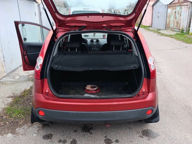 Червоний Форд Фієста, об'ємом двигуна 1.4 л та пробігом 180 тис. км за 4200 $, фото 11 на Automoto.ua