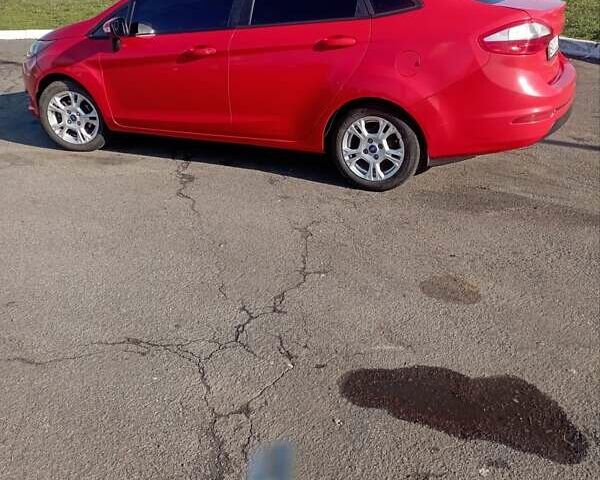 Красный Форд Фиеста, объемом двигателя 1.6 л и пробегом 181 тыс. км за 4999 $, фото 3 на Automoto.ua