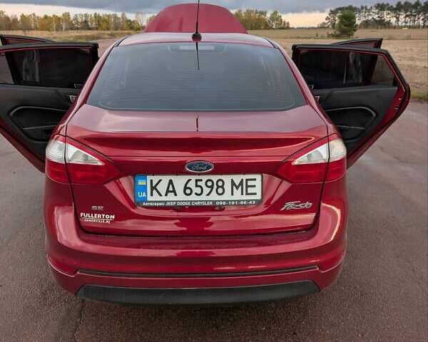 Красный Форд Фиеста, объемом двигателя 1.6 л и пробегом 122 тыс. км за 7500 $, фото 18 на Automoto.ua