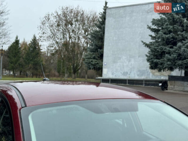 Красный Форд Фиеста, объемом двигателя 1.6 л и пробегом 150 тыс. км за 6599 $, фото 16 на Automoto.ua