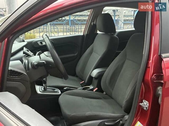 Красный Форд Фиеста, объемом двигателя 1.6 л и пробегом 251 тыс. км за 6900 $, фото 8 на Automoto.ua