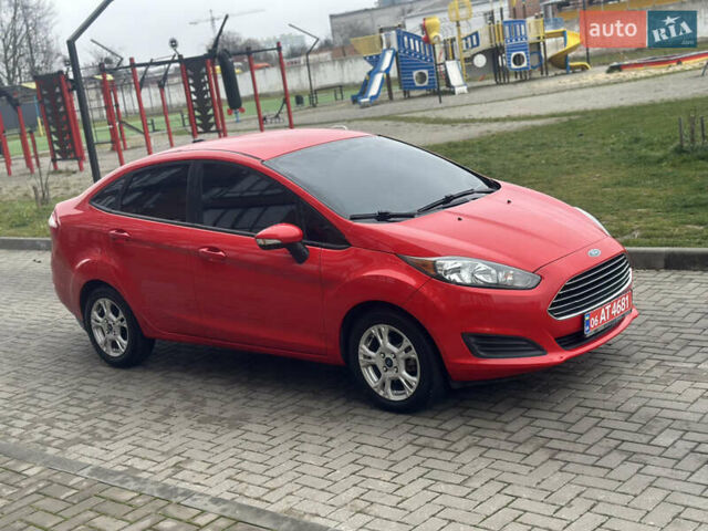 Красный Форд Фиеста, объемом двигателя 1.6 л и пробегом 174 тыс. км за 7499 $, фото 5 на Automoto.ua