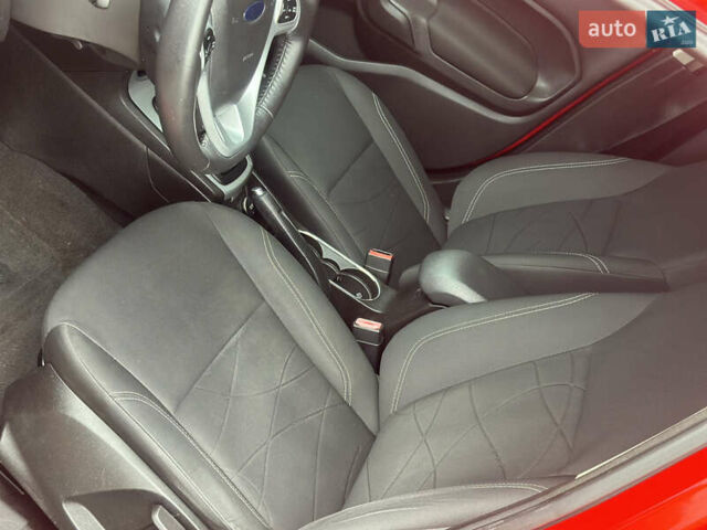 Красный Форд Фиеста, объемом двигателя 1.6 л и пробегом 174 тыс. км за 7499 $, фото 10 на Automoto.ua