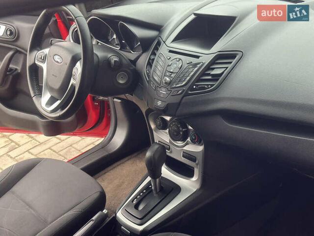 Красный Форд Фиеста, объемом двигателя 1.6 л и пробегом 174 тыс. км за 7499 $, фото 12 на Automoto.ua