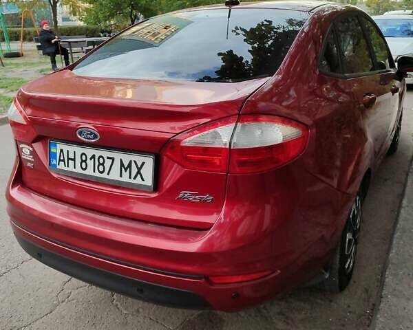 Красный Форд Фиеста, объемом двигателя 1.6 л и пробегом 123 тыс. км за 7200 $, фото 2 на Automoto.ua