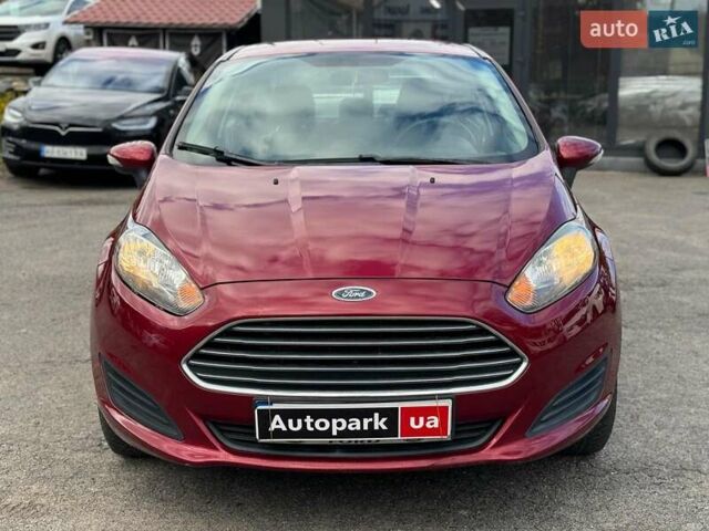 Форд Фиеста 2016 в Виннице на Automoto.ua Красный Форд Фиеста, объемом двигателя 1.6 л и пробегом 136 тыс. км за 7690 $, фото 1 на Automoto.ua