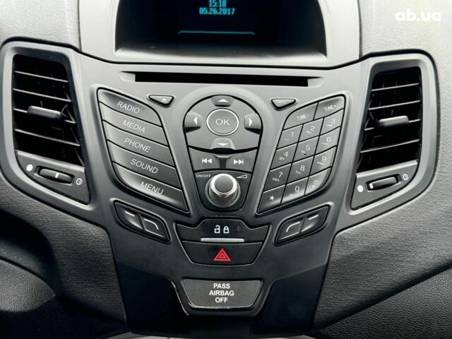 Форд Фиеста 2016 в Виннице на Automoto.ua Красный Форд Фиеста, объемом двигателя 1.6 л и пробегом 136 тыс. км за 7690 $, фото 28 на Automoto.ua